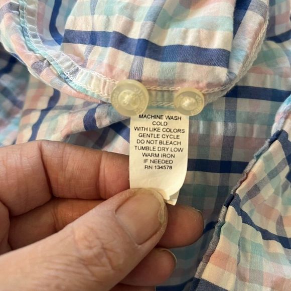 Vineyard Vines Tucker Button Up Shirt Mens Med Blue Pink Windowpane Plaid Whale - Picture 6 of 9